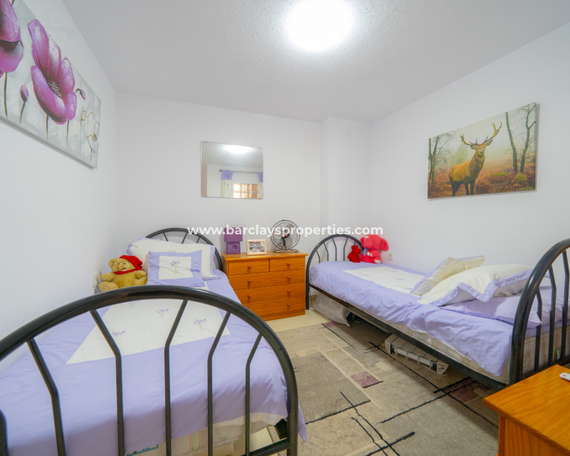 Reventa - Chalet Independiente - Urb. La Marina