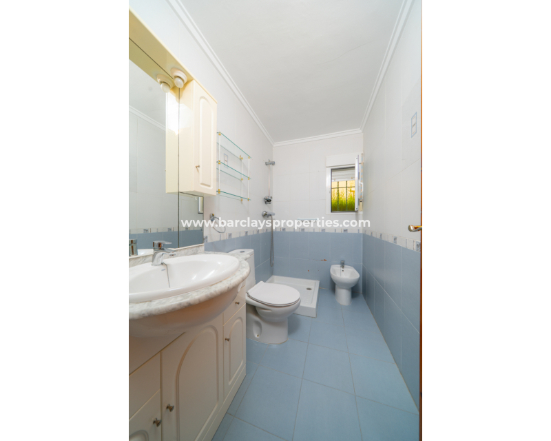 Reventa - Chalet Independiente - Urb. La Marina