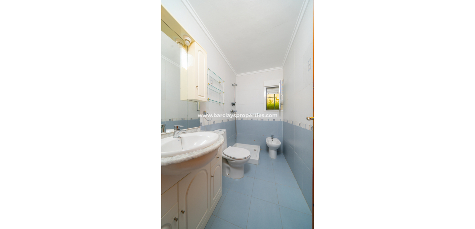 Reventa - Chalet Independiente - Urb. La Marina