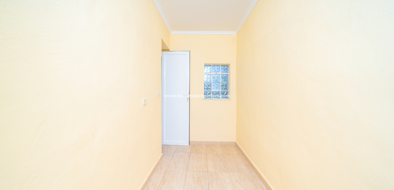 Reventa - Chalet Independiente - Urb. La Marina