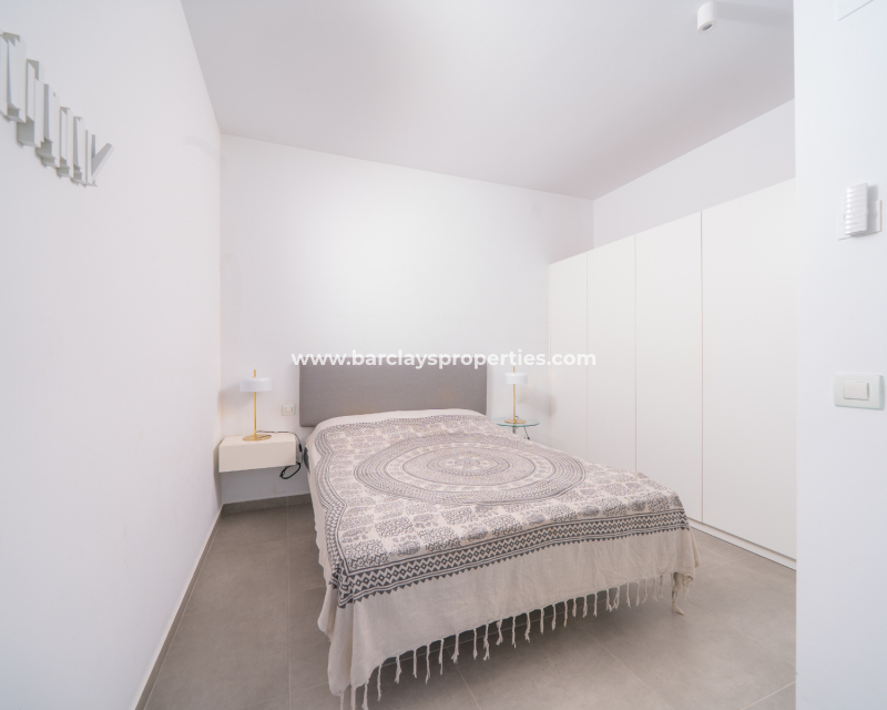 Reventa - Chalet Independiente - Urb. La Marina