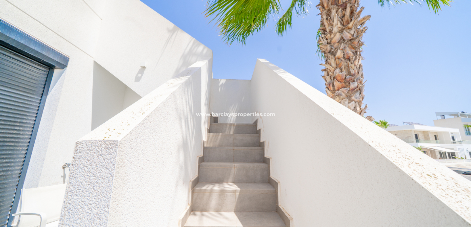 Reventa - Chalet Independiente - Urb. La Marina