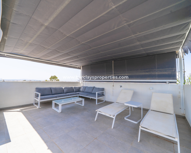 Reventa - Chalet Independiente - Urb. La Marina