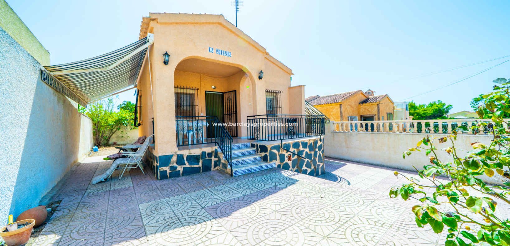 Reventa - Chalet Independiente - Urb. La Marina