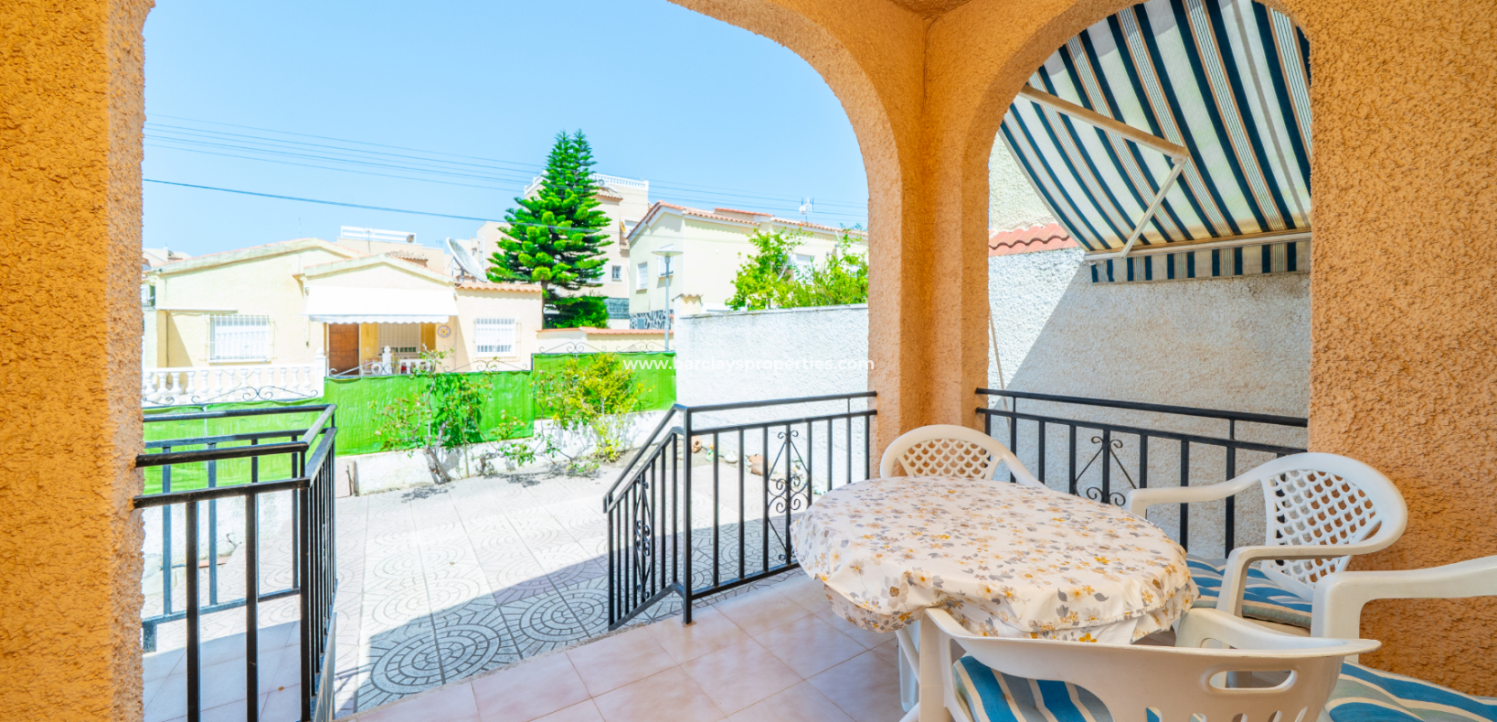 Reventa - Chalet Independiente - Urb. La Marina