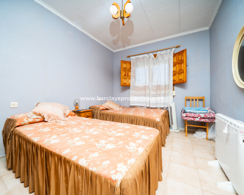 Reventa - Chalet Independiente - Urb. La Marina