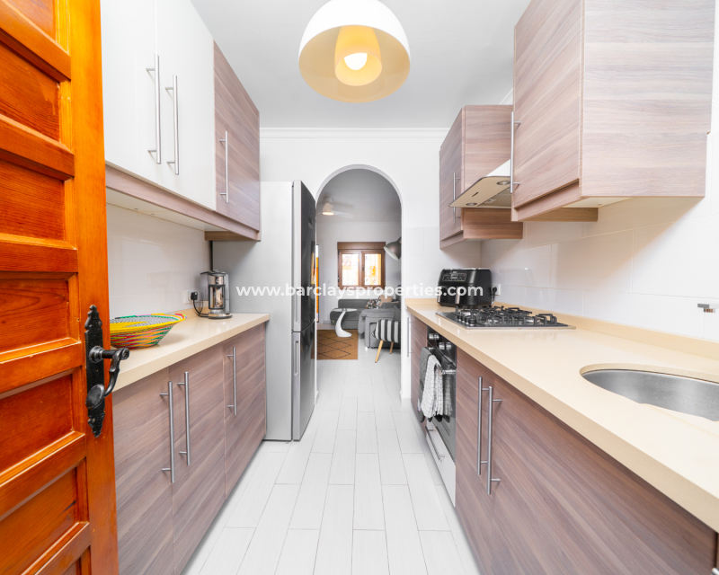 Reventa - Chalet Independiente - Urb. La Marina