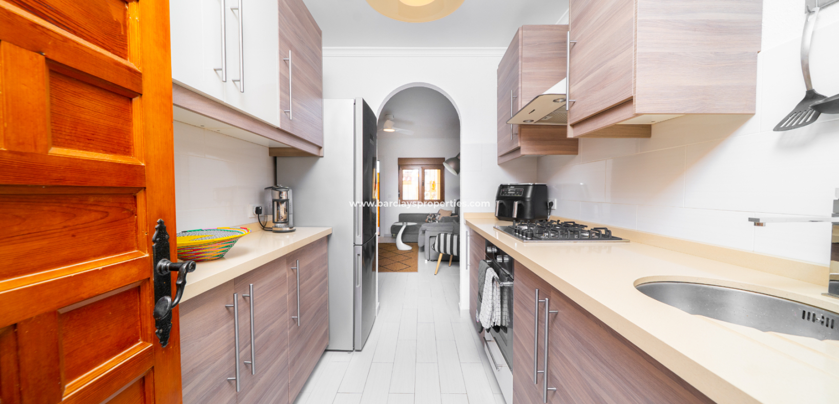 Reventa - Chalet Independiente - Urb. La Marina
