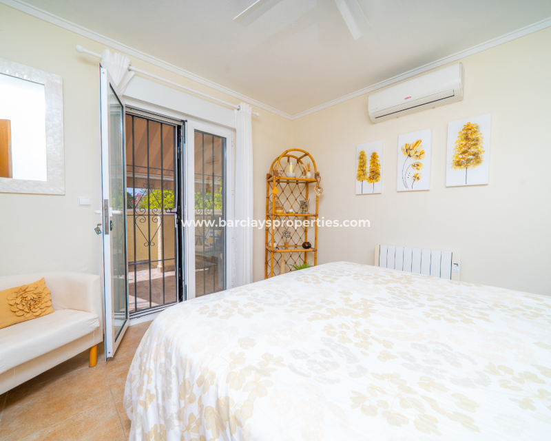 Reventa - Chalet Independiente - Urb. La Marina
