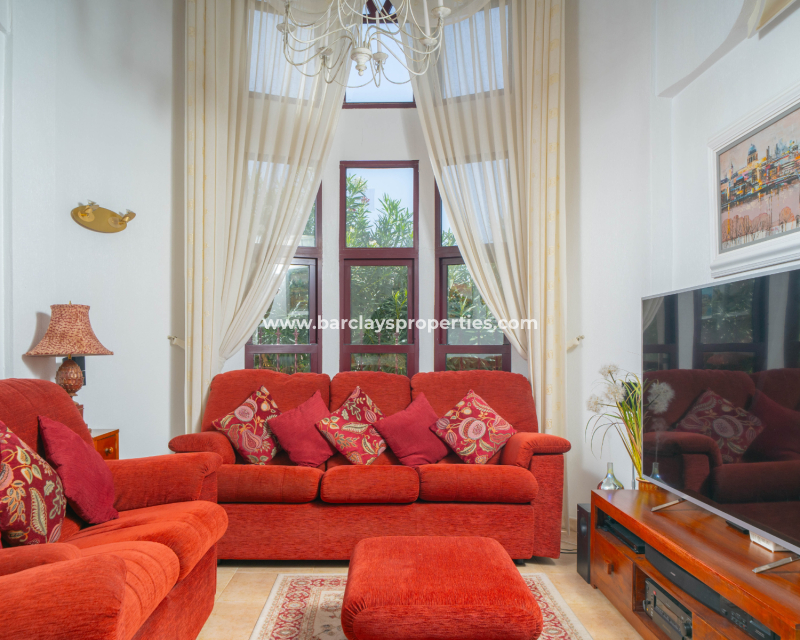 Reventa - Chalet Independiente - Urb. La Marina