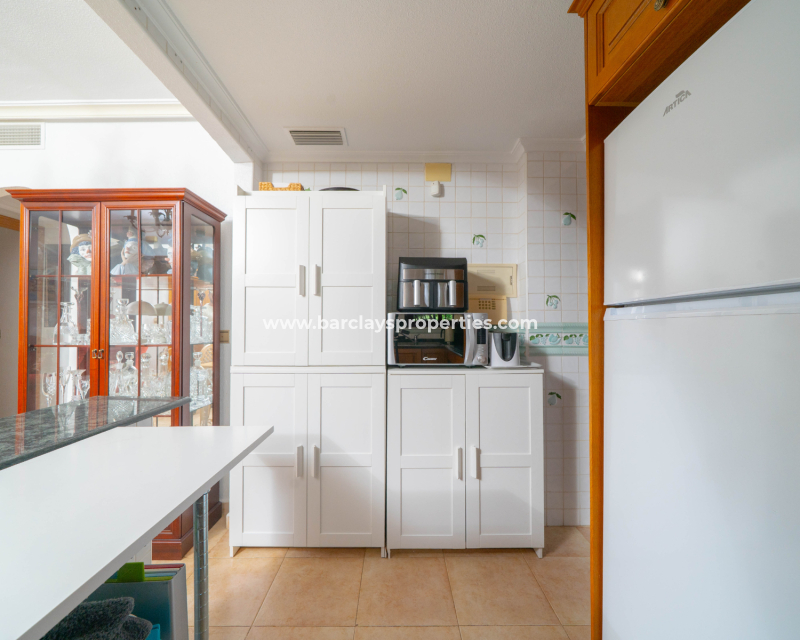 Reventa - Chalet Independiente - Urb. La Marina