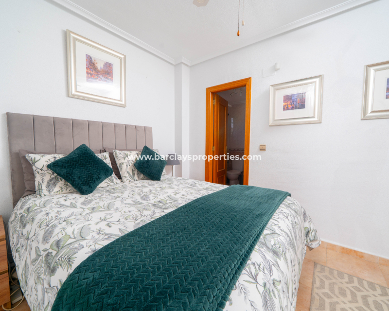 Reventa - Chalet Independiente - Urb. La Marina