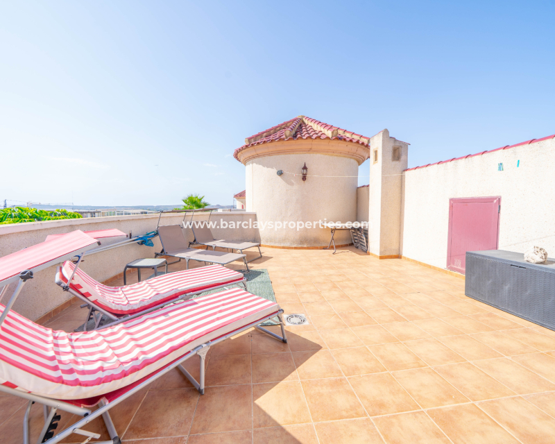 Reventa - Chalet Independiente - Urb. La Marina
