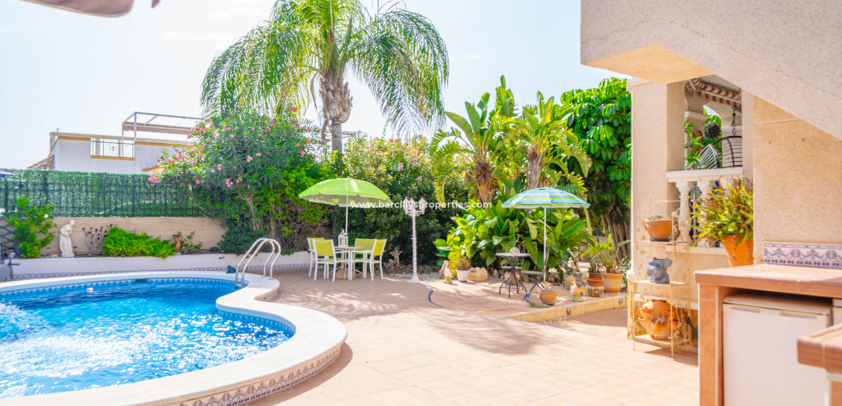 Reventa - Chalet Independiente - Urb. La Marina