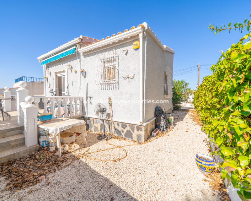 Reventa - Chalet Independiente - Urb. La Marina