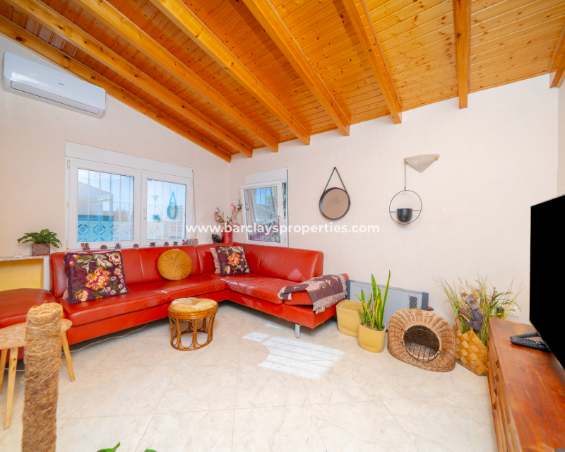 Reventa - Chalet Independiente - Urb. La Marina