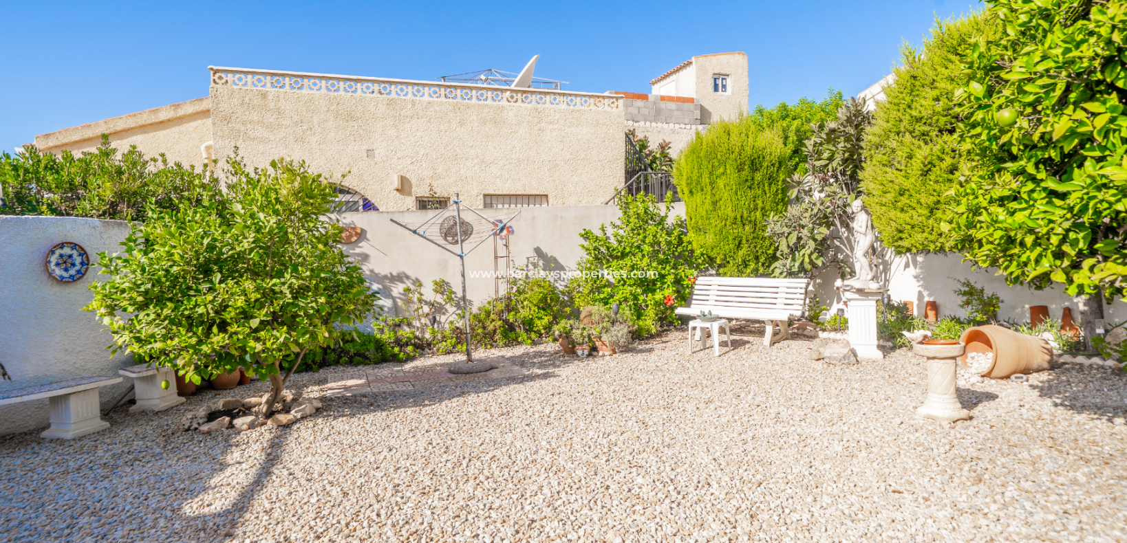 Reventa - Chalet Independiente - Urb. La Marina