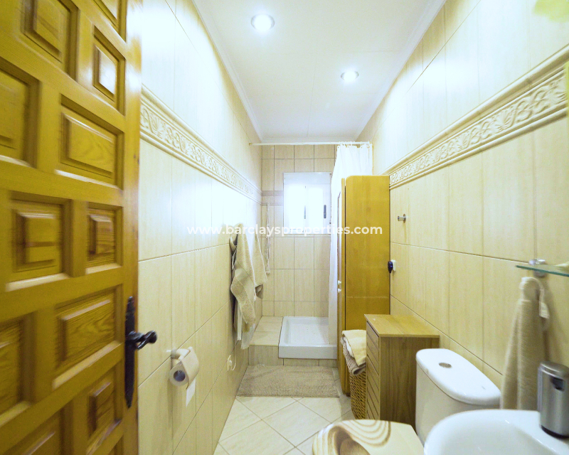 Reventa - Chalet Independiente - Urb. La Marina