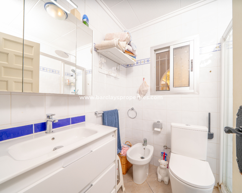 Reventa - Chalet Independiente - Urb. La Marina