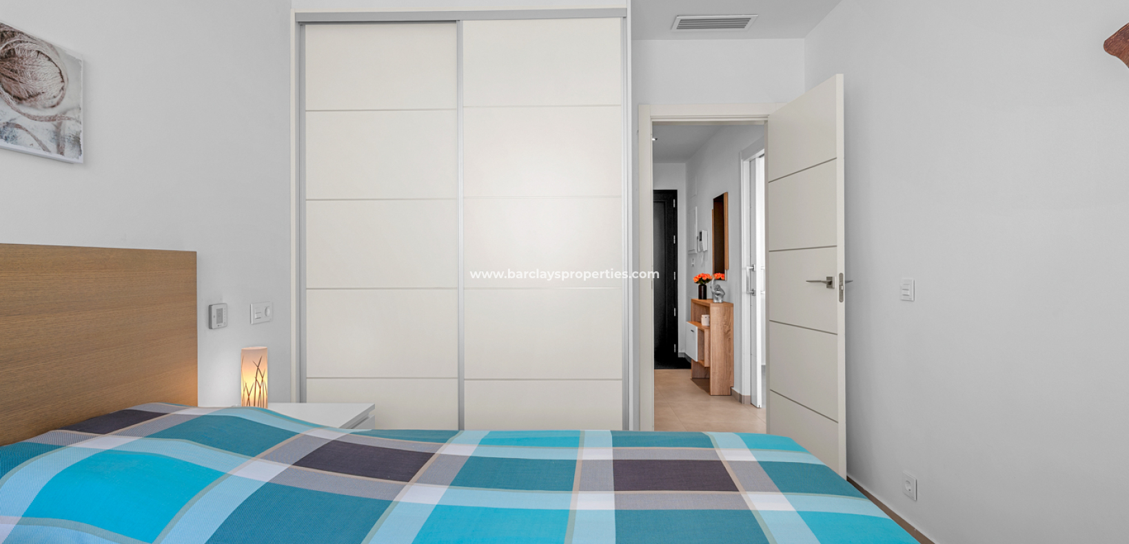 Reventa - Chalet Independiente - Urb. La Marina