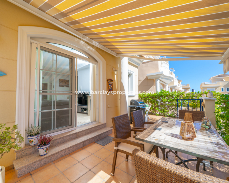 Reventa - Chalet Independiente - Urb. La Marina