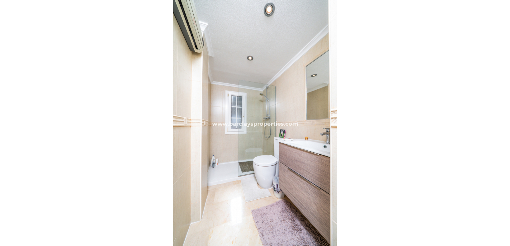 Reventa - Chalet Independiente - Urb. La Marina