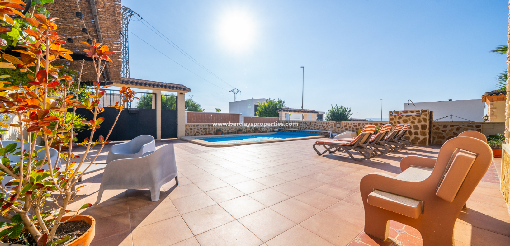 Reventa - Chalet Independiente - Urb. La Marina