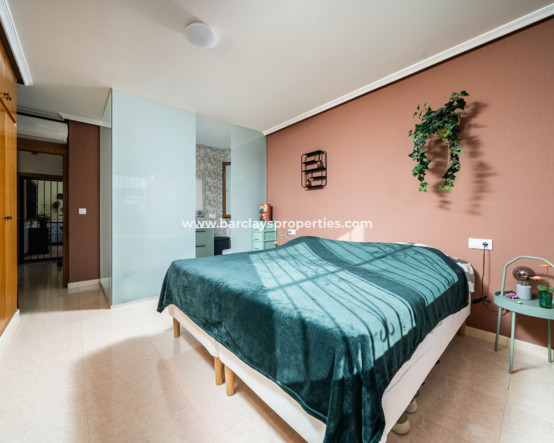 Reventa - Chalet Independiente - Urb. La Marina