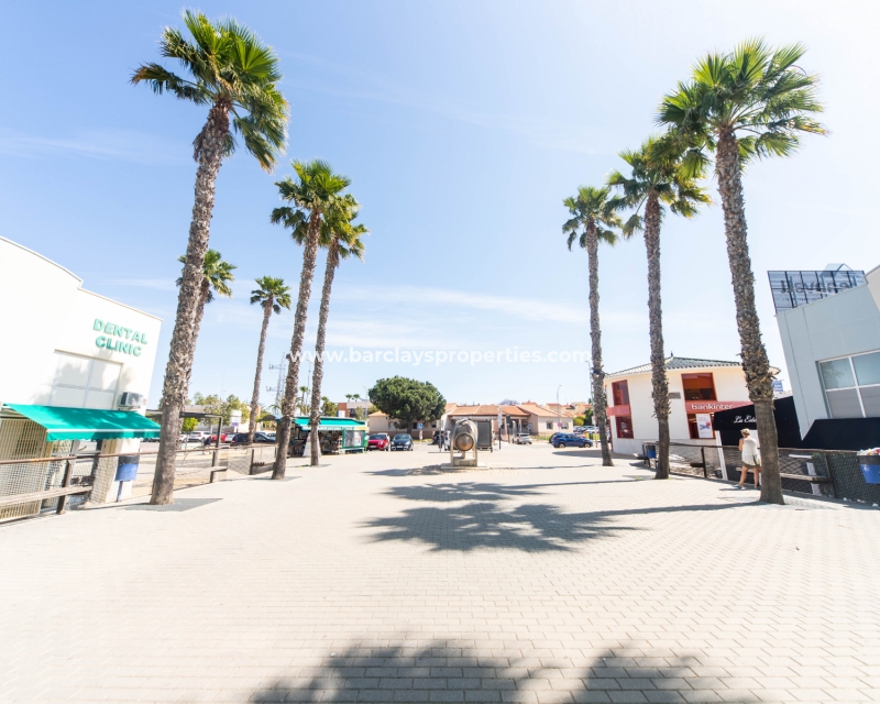 Reventa - Local Comercial - Urb. La Marina