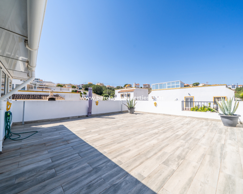 Reventa - Quad - Urb. La Marina