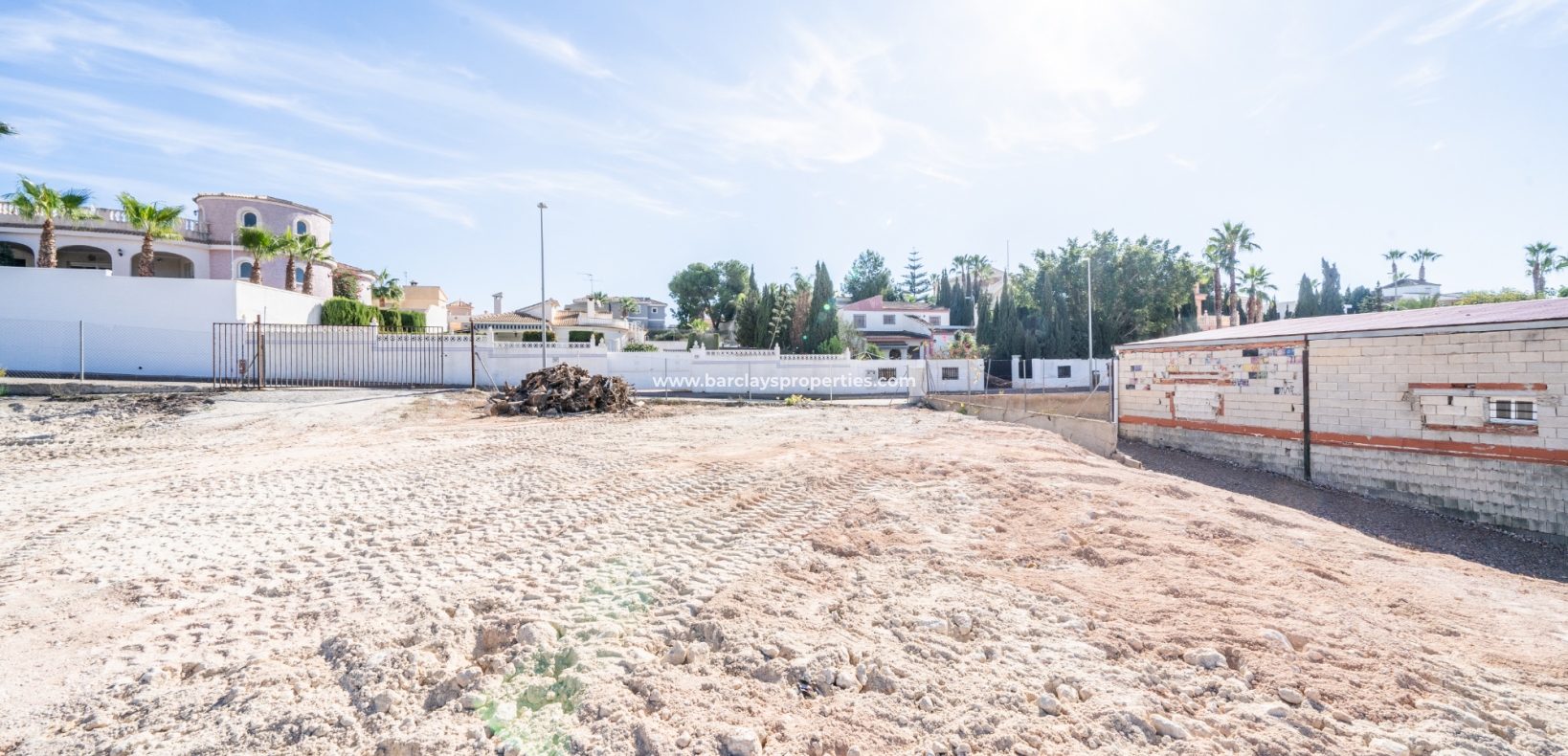 Reventa - Terreno - Urb. La Marina