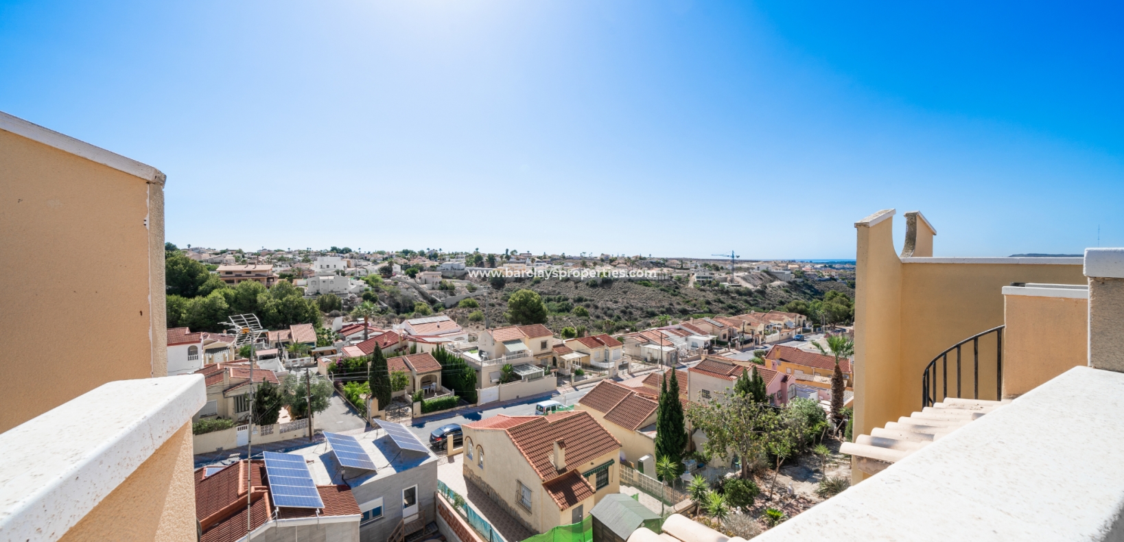 Revente - Jumelé - Urb. La Marina