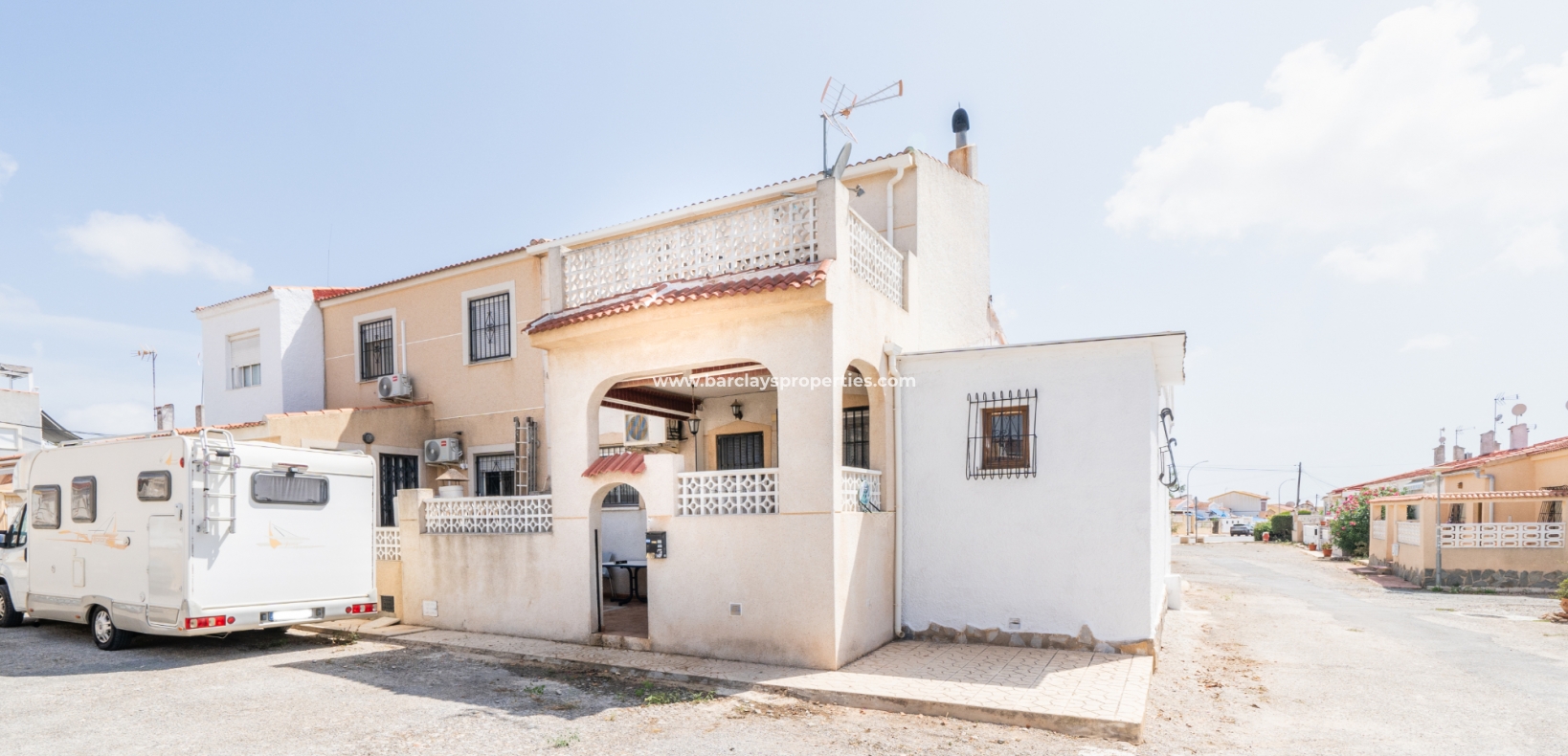 Revente - Jumelé - Urb. La Marina