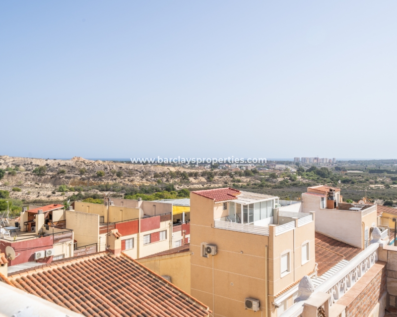 Revente - Jumelé - Urb. La Marina