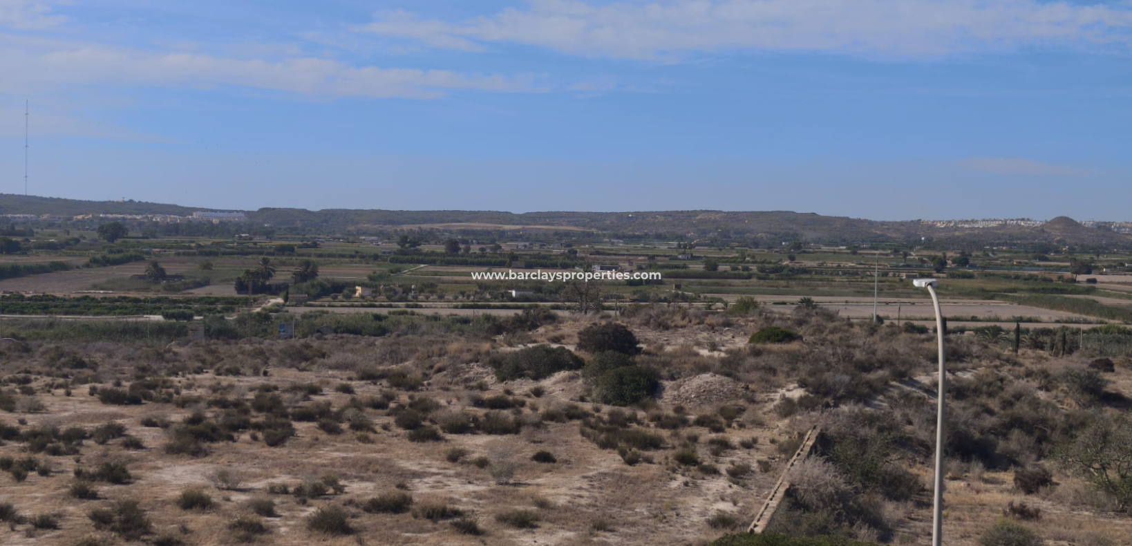 Revente - Jumelé - Urb. La Marina