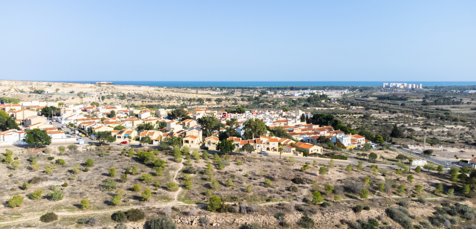 Revente - Jumelé - Urb. La Marina