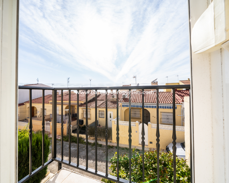 Revente - Jumelé - Urb. La Marina