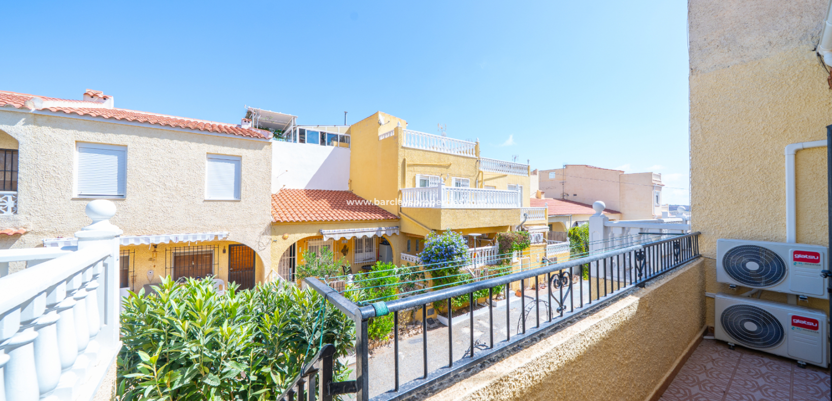 Revente - Jumelé - Urb. La Marina