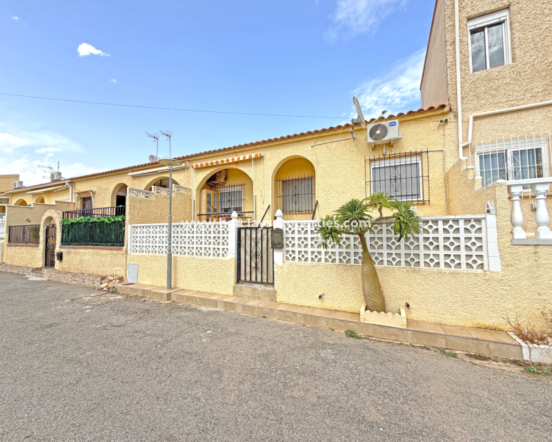 Revente - Jumelé - Urb. La Marina