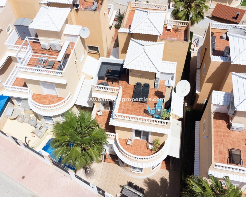 Revente - Maison Individuelle - Urb. El Oasis - La Marina