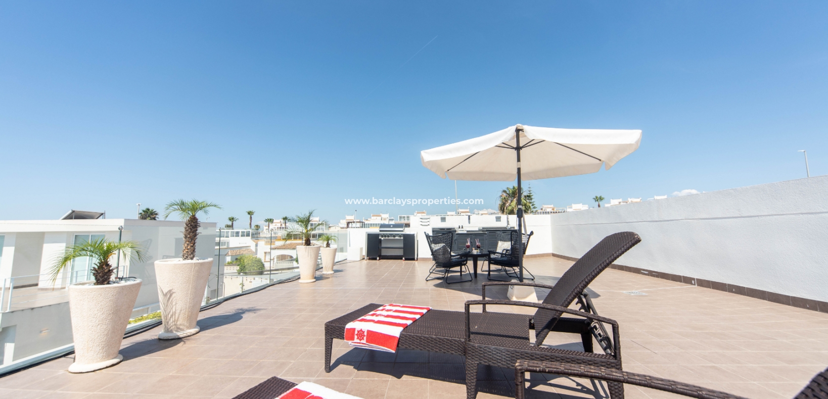 Revente - Maison Individuelle - Urb. La Marina