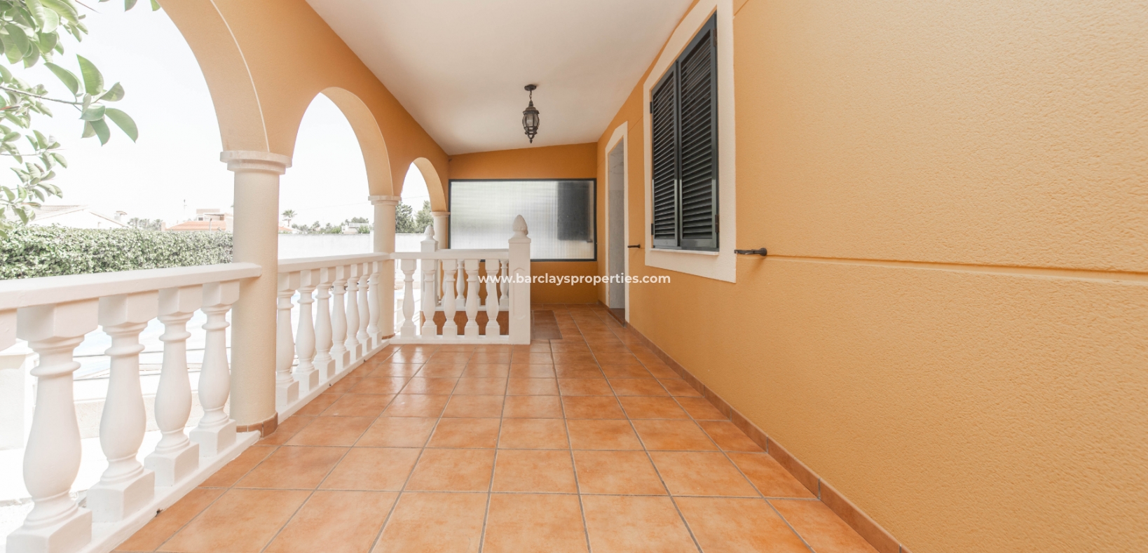 Revente - Maison Individuelle - Urb. La Marina