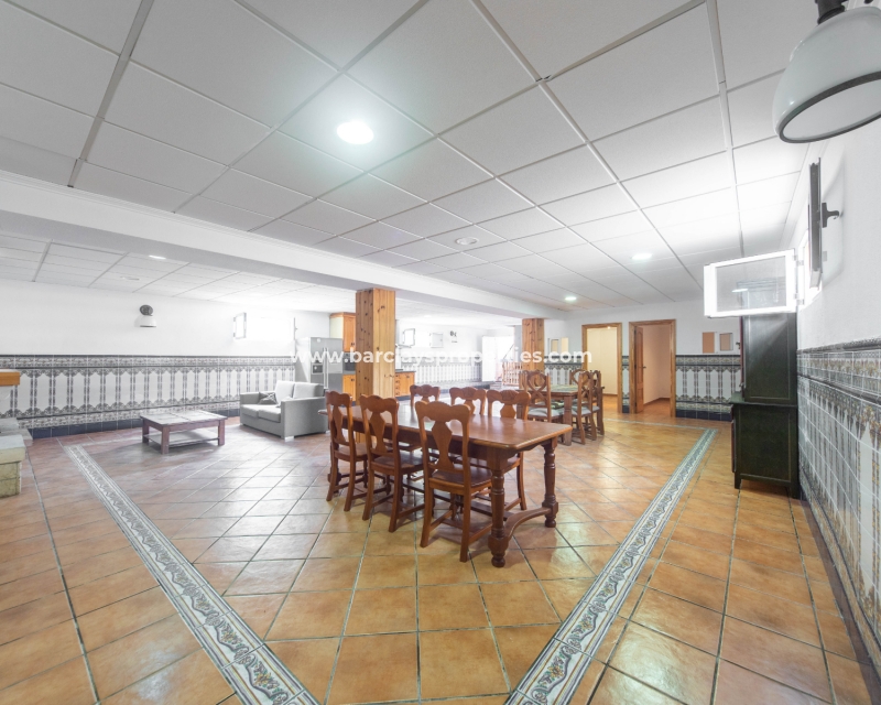 Revente - Maison Individuelle - Urb. La Marina