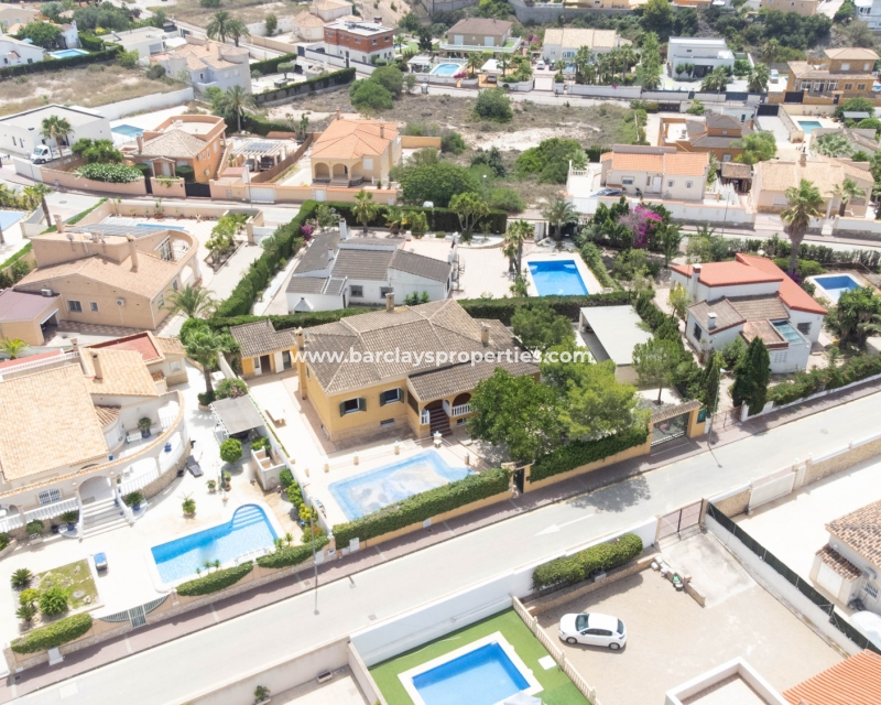 Revente - Maison Individuelle - Urb. La Marina