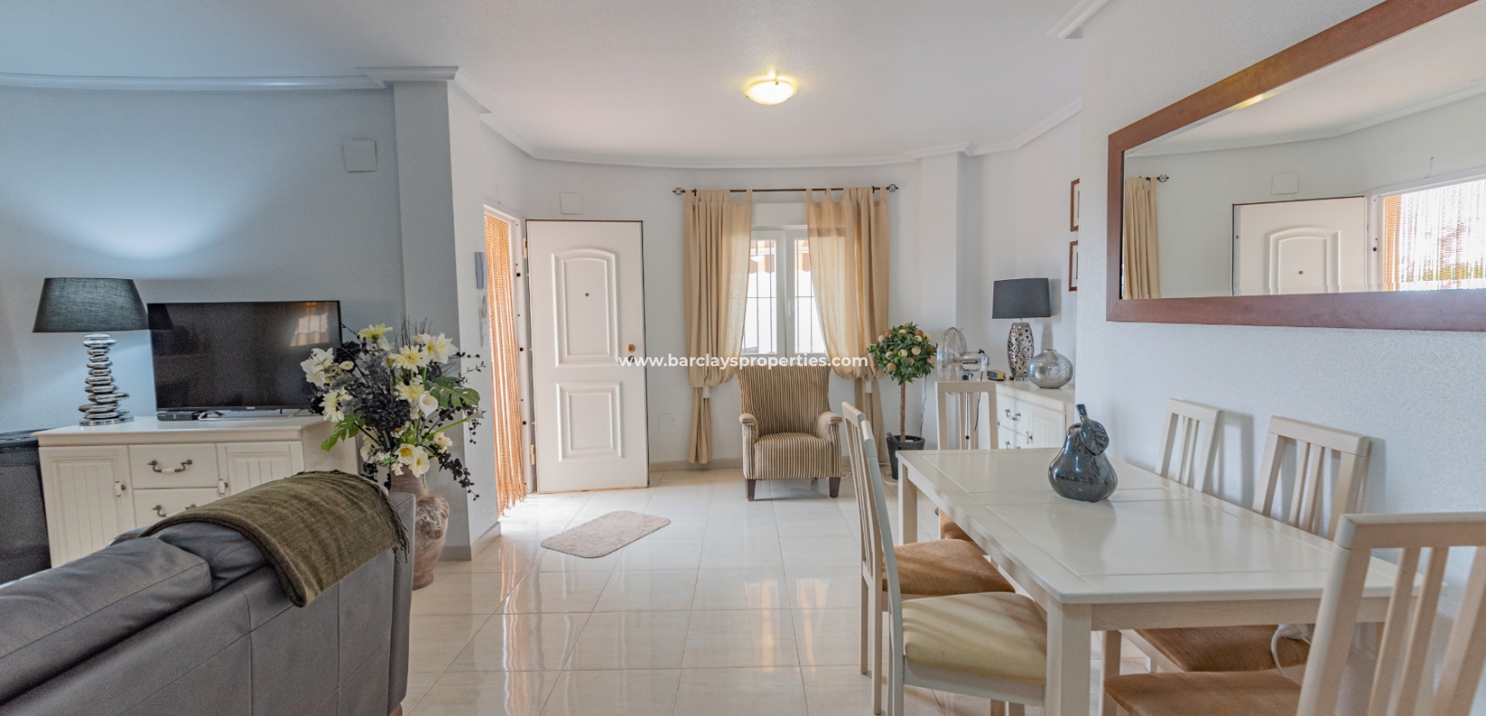 Revente - Maison Individuelle - Urb. La Marina