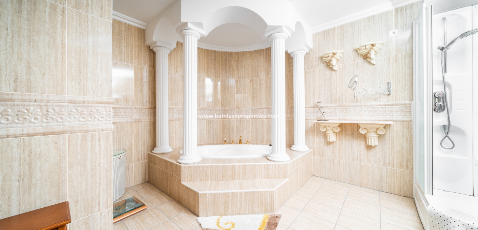 Revente - Maison Individuelle - Urb. La Marina