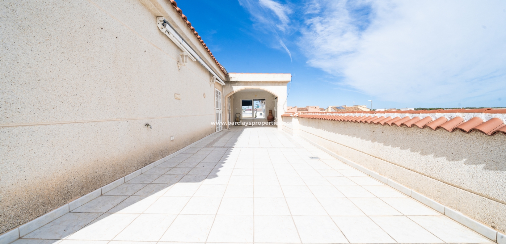 Revente - Maison Individuelle - Urb. La Marina