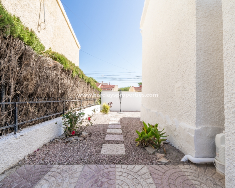 Revente - Maison Individuelle - Urb. La Marina