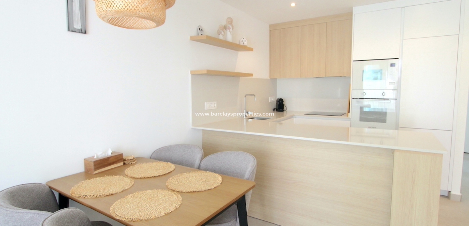 Revente - Maison Individuelle - Urb. La Marina