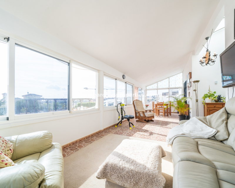 Revente - Maison Individuelle - Urb. La Marina